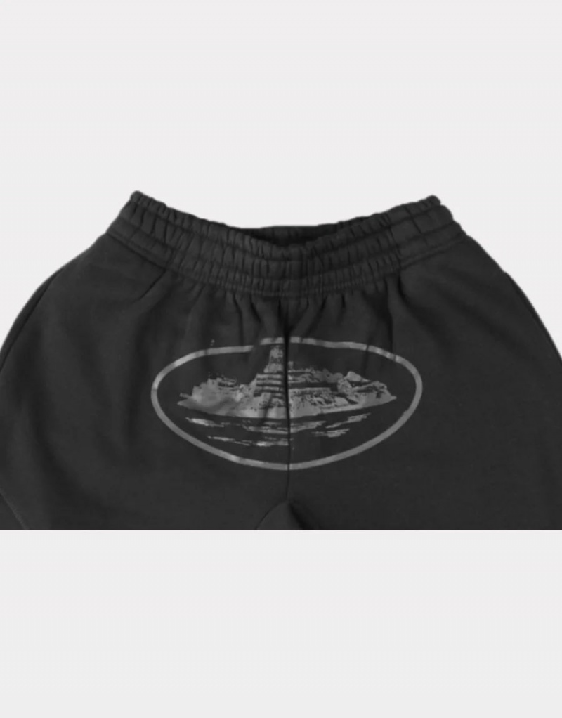 Triple Black Corteiz Alcatraz Shorts | UAE000106